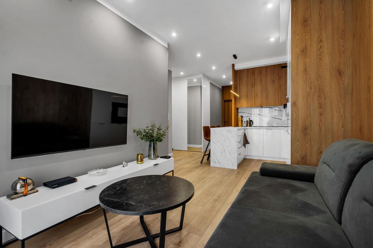Lotnisko Chopina Modern Apartment Warsaw Ngoại thất bức ảnh