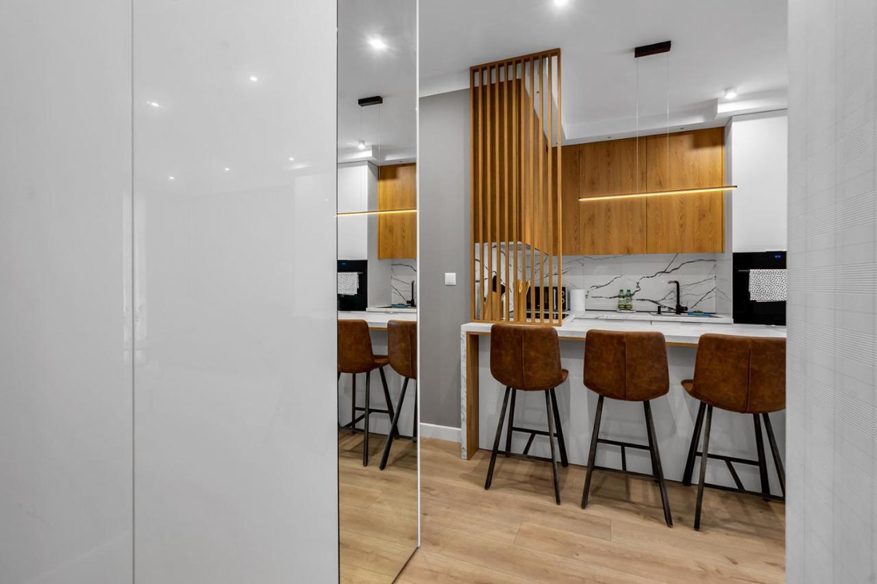 Lotnisko Chopina Modern Apartment Warsaw Ngoại thất bức ảnh